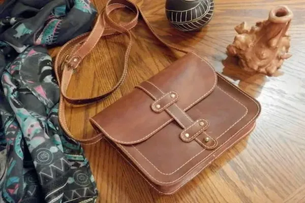کیف مشکی بند بلند چرم دخترانه + خرید